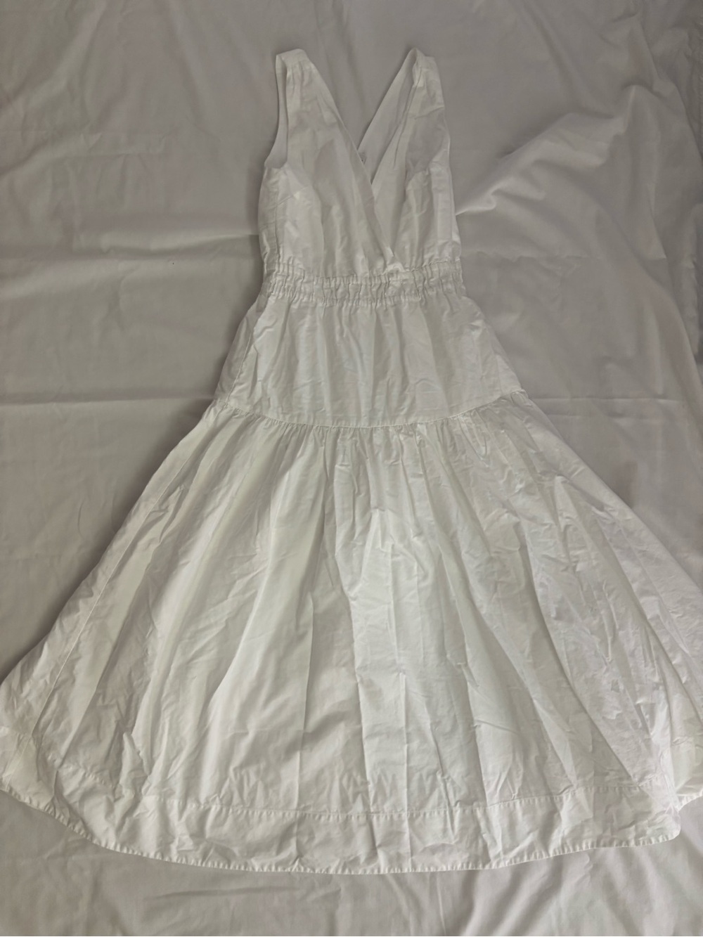 Aritzia White V-Neck Tiered Summer Dress
